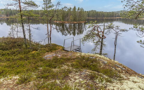 Villa Hyppykallio: Boat, Blue, Watercraft, Boats And Boating--Equipment And Supplies, Port, Waterway, Harbor, Marina, Naval Architecture, Channel