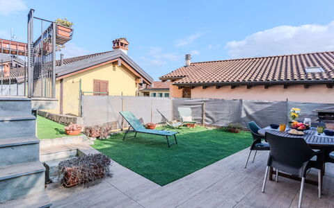 Blue Home: Urban Design, Shade, Courtyard, Swimming Pool, Balcony, Artificial Turf, Yard, Backyard, Outdoor Furniture, Villa