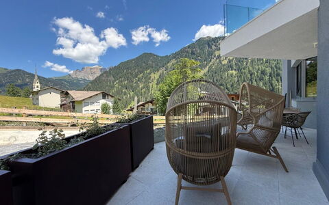 Domus Canazei: Mountain Range, Valley, Chair, Balcony, Alps, Ridge, Outdoor Furniture, Eco Hotel, Mountain Village