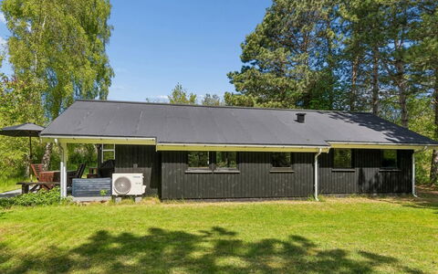 Syriel - 850M from the Sea: Blue, Cottage, House, Home, Farmhouse, Estate, Siding