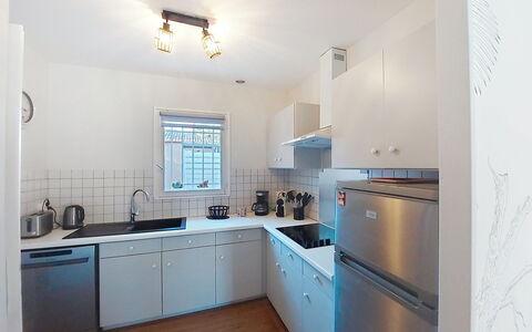 Bretons: Building, Apartment, City, Residential Area, Architecture, Neighbourhood, Condominium, Metropolitan Area, Balcony