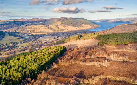 Strone Cottage: Mountainous Landforms, Hill, Nature, Mountain, Natural Landscape, Vegetation, Highland, Landscape, Horizon, Ecoregion
