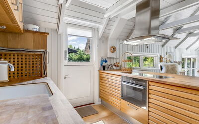 Albertina - 900M from the Sea