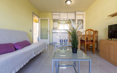 Accommodation:&nbsp;Cambrils Park B 71.4