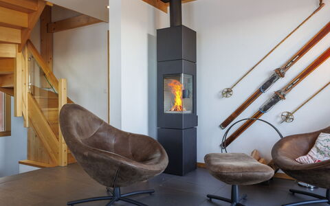 La Balance: Flooring, Interior Design, Floor, Wood Flooring, Furniture, Home, Living Room, Laminate Flooring, Hardwood, Chair