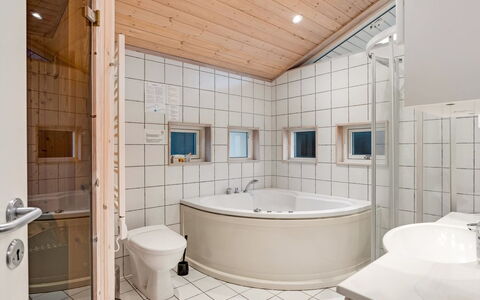 Garth - 50M from the Sea: Bathroom, Plumbing Fixture, Interior Design, Flooring, Floor, Ceiling, Bathtub, Plumbing, Sink, Tap