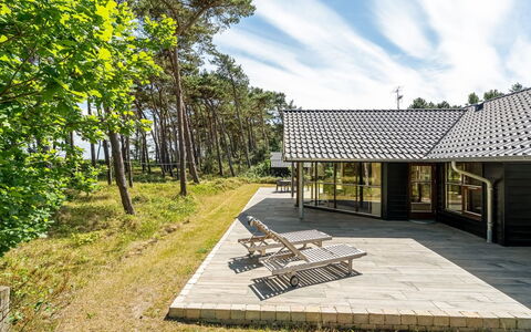 Groa - 50M from the Sea: Roof, Land Lot, Cottage, Home, Rural Area, Shed, Siding, Garden Buildings, Log Cabin, Hut