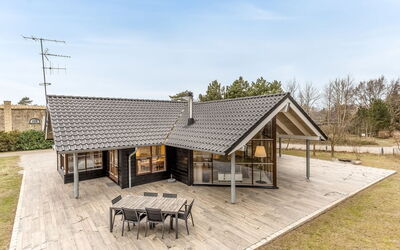 Groa - 50M from the Sea