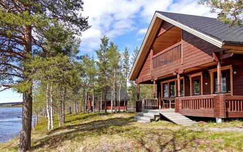 Luongasloma 3: Wood, Cottage, Home, House, Porch, Hardwood, Log Cabin, Siding, Farmhouse, Plank
