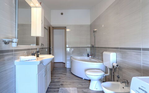 L&V: Plumbing Fixture, Flooring, Bathroom, Interior Design, Floor, Sink, Tap, Plumbing, Bathroom Sink, Lighting