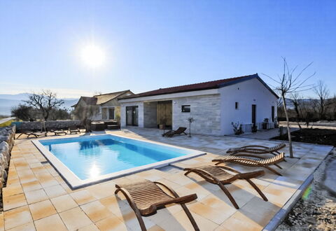 Ivy: Swimming Pool, House, Residential Area, Architecture, Home, Resort, Composite Material, Human Settlement, Cottage, Estate