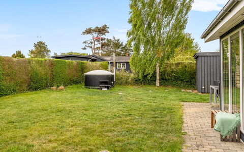 Sampsa - 350M from the Sea: House, Home, Door, Roof, Cottage, Estate, Garden, Shade, Siding, Yard