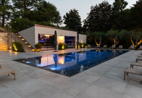 Villa Bocchi: Swimming Pool, Water Feature, Garden, Composite Material, Courtyard, Flowerpot, Shade, Resort, Landscaping, Patio