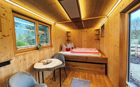 Tiny House Cottage Herbert: Wood, Wood Stain, Ceiling, Hardwood, Lumber, Plank, Log Cabin, Varnish, Plywood