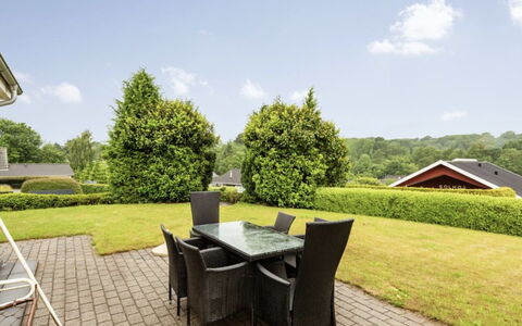 Elizabeth - 175M from the Sea: Residential Area, Roof, Suburb, Driveway, Estate, Chimney