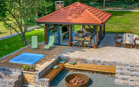 Chalet Relax: Outdoor Furniture, Garden, Swimming Pool, Outdoor Structure, Landscaping, Garden Buildings, Gazebo, Resort, Backyard, Patio