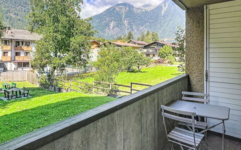 Pinzolo 205: Mountain Range, Valley, Lawn, Alps, Yard, Balcony, Mountain Village, Courtyard