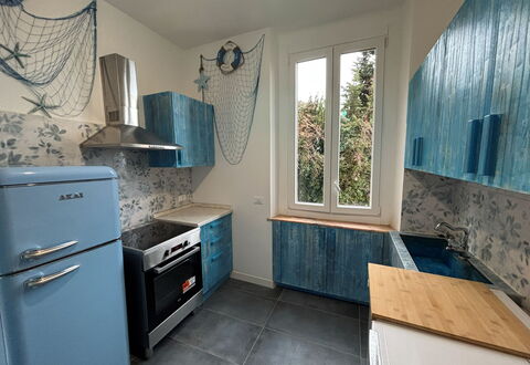 Focaincontromano Apartment with Sea View, Genoa: Kitchen, Kitchen Appliance, Major Appliance, Countertop, Interior Design, Flooring, Cabinetry, Home Appliance, Kitchen Stove, Floor