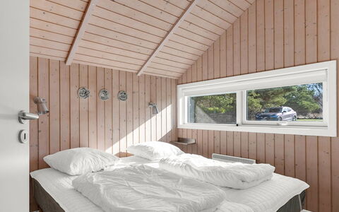 Gudrid - 550M from the Sea: Wood, Bedroom, Bed, Ceiling, Interior Design, Home, Bedding, Floor, Bed Sheet, Hardwood