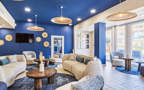 Mimizan 620: Furniture, Interior Design, Flooring, Ceiling, Floor, Home, Lighting, Living Room, Light Fixture, Couch