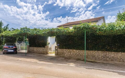 Vesna: Urban Design, Resort, Hacienda, Mansion, Hotel, Villa, Swimming Pool, Resort Town