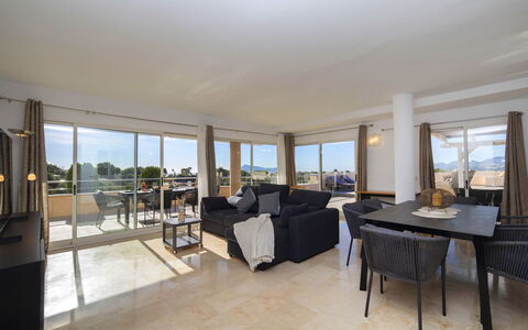 Accommodation:&nbsp;Altea la Nova 649.11