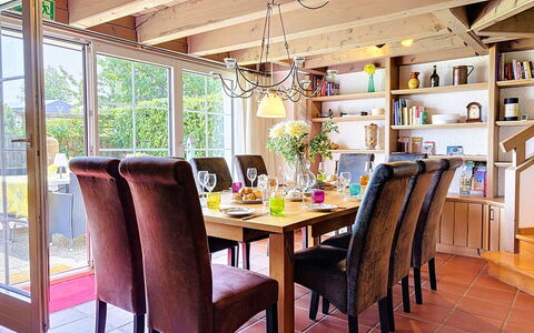 Schwarzwaldhof mit Pool & Sauna: Furniture, Interior Design, Chair, Flooring, Table, Wood, Floor, Dining Room, Ceiling, Wood Flooring