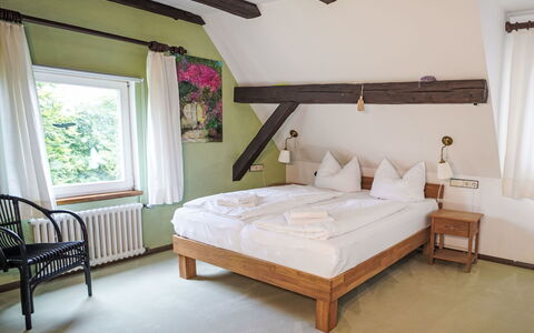 Schwarzwaldhof mit Pool & Sauna: Wood, Furniture, Interior Design, Bedroom, Flooring, Bed, Bedding, Bed Frame, Bed Sheet, Linens