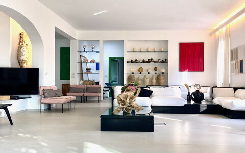 Portofino: Furniture, Interior Design, Flooring, Floor, Wall, Ceiling, Lighting, Room, Home, Living Room