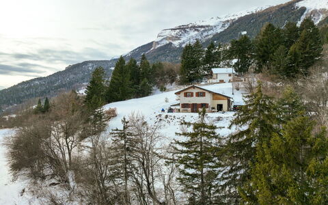 Mayens du Rudet: Tree, Snow, House, Winter, Home, Landscape, Cottage, Freezing, Mountain Range, Hill Station