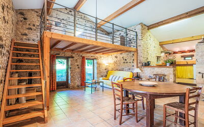 Accommodation:&nbsp;Gites de la Goujatte 100.1