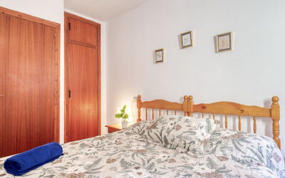 Accommodation:&nbsp;Centro Peatonal Roses 713.2