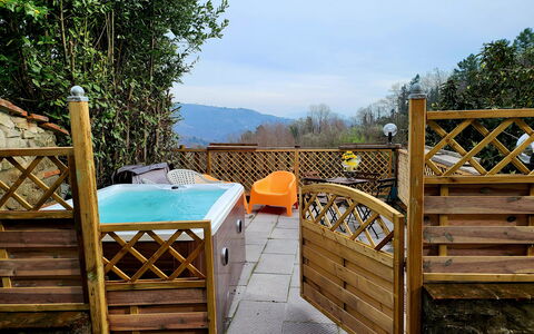 La Casa degli Artisti, Jacuzzi, Marliana: Swimming Pool, Fence, Eco Hotel, Resort, Deck, Balcony, Outdoor Furniture, Handrail, Outdoor Structure, Backyard