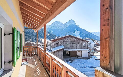 Valeria: Mountainous Landforms, Mountain, Mountain Range, Hill, Highland, Hill Station, Valley, Ridge, Alps, Porch