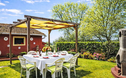 Delfina: Mountainous Landforms, Mountain, Mountain Range, Hill, Highland, Hill Station, Valley, Ridge, Alps, Porch