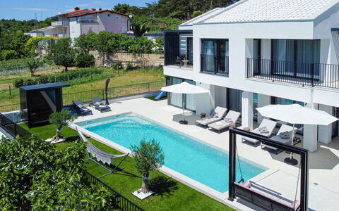 Loparia: Swimming Pool, Resort, Residential Area, Leisure, Eco Hotel, Estate, Villa, Courtyard, Hotel, Shade