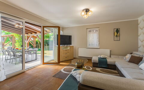 Badacsonyörs 101: Furniture, Interior Design, Flooring, Wood, Ceiling, Floor, Couch, Lighting, Room, Living Room
