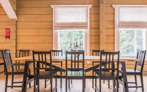 Villa Ulperi: Wood, Cottage, House, Home, Door, Hardwood, Garden Buildings, Wood Stain, Log Cabin, Plank