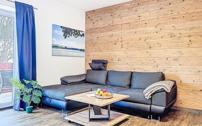 Alpenlodge Breitenberg 110.8: Furniture, Wood, Flooring, Wood Flooring, Interior Design, Floor, Home, Living Room, Couch, Room