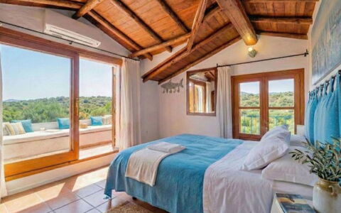 Le Vele: Home, Bedroom, Bed, Linens, Bed Frame, Bedding, Bed Sheet, Hardwood, Resort, Wood Stain