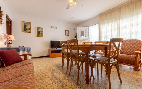 Tomas de Victoria: Furniture, Interior Design, Flooring, Floor, Couch, Wood, Ceiling, Room, Living Room, Lighting