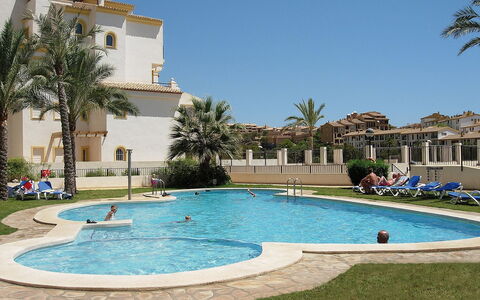 Altea Dorada: Swimming Pool, Property, Resort, Building, Town, Real Estate, Resort Town, Vacation, Leisure, Residential Area
