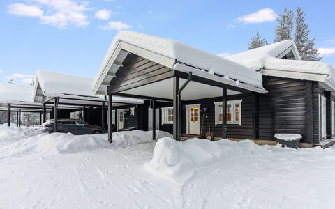Ylläskumpu 4: Wood, Cottage, House, Home, Door, Hardwood, Garden Buildings, Wood Stain, Log Cabin, Plank
