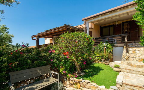Casetta nel Blu: Shrub, Garden, Shade, Landscaping, Eco Hotel, Flagstone, Estate, Flowerpot, Hacienda