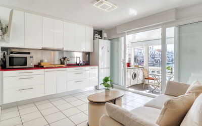 Accommodation:&nbsp;Canal Port Empuries 381.1