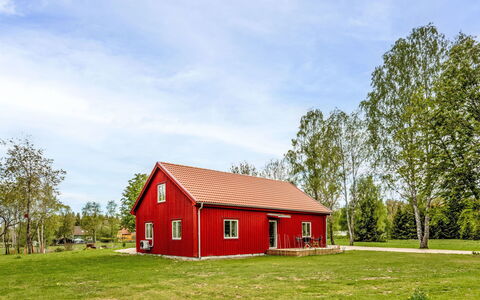 Hönetorpet: Grass, Tree, House, Plain, Land Lot, Rural Area, Cottage, Home, Barn, Roof