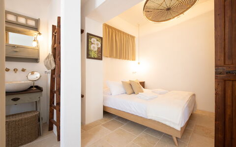 Trulli Valle D'Itria - Martina Franca: Wall, Interior Design, Floor, Flooring, Bedroom, Wood, Bed, Ceiling, Furniture, Room