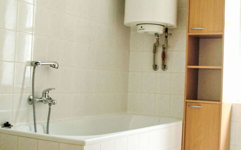 Green Valley Park Stárkov 21: Flooring, Wall, Floor, Bathroom, Plumbing Fixture, Interior Design, Bathtub, Tile, Plumbing, Room
