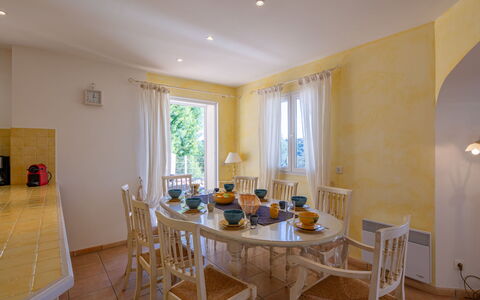 La Figuière: Furniture, Interior Design, Flooring, Floor, Ceiling, Room, Table, Lighting, Dining Room, Chair