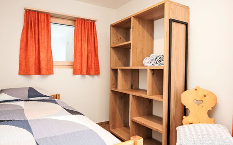 Chesa Giere: Furniture, Interior Design, Bed, Bedroom, Wall, Wood, Flooring, Floor, Bed Sheet, Bedding